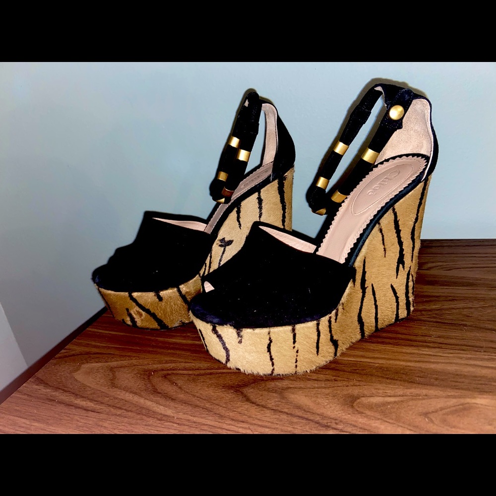 Chloe Wedges